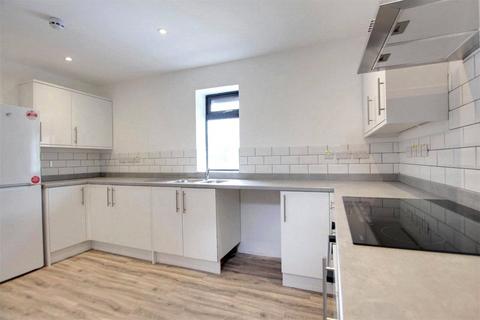 Property to rent, Shetland Court, Worthing, West Sussex, BN13