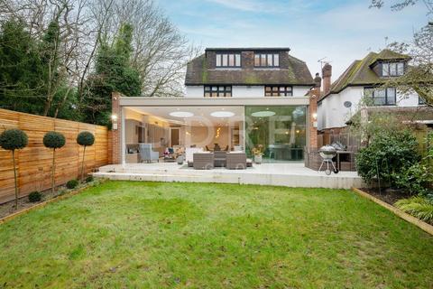 5 bedroom detached house for sale, Canons Drive, Edgware, HA8