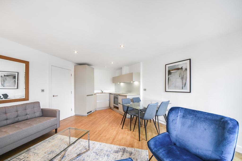 Apartment in London - View 3