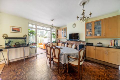 3 bedroom semi-detached house for sale, Barnet Way, Mill Hill, London, NW7