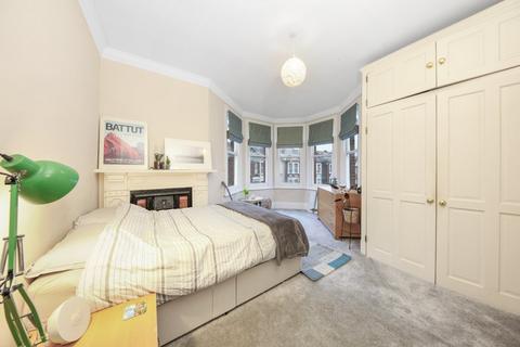 3 bedroom apartment for sale, Chapter Road, Willesden Green, London, NW2