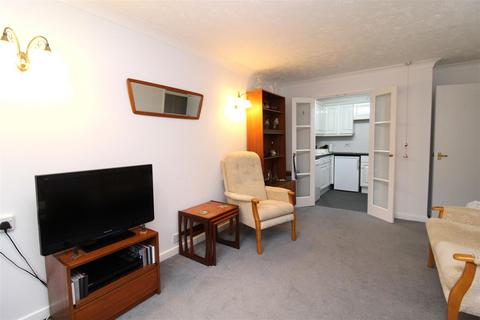 1 bedroom retirement property for sale, Parkside Court, Kings Road, Herne Bay