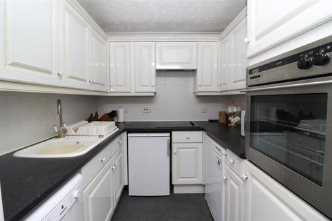 1 bedroom retirement property for sale, Parkside Court, Kings Road, Herne Bay