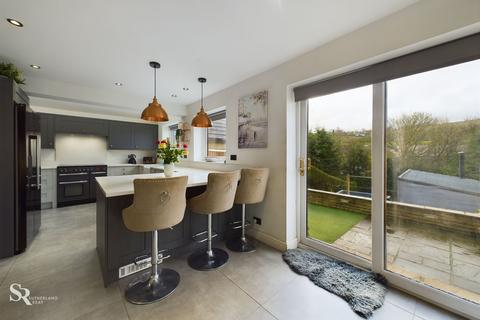 32 Ash Grove, Chinley, High Peak, SK23 6BQ