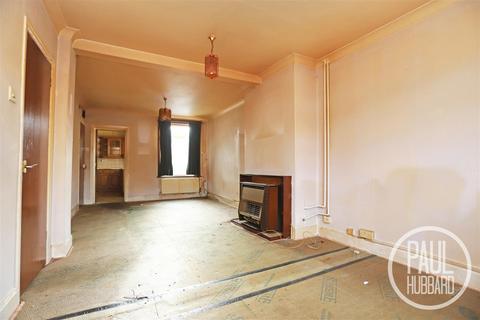 7 Ashley Downs, Lowestoft, NR32 4EX