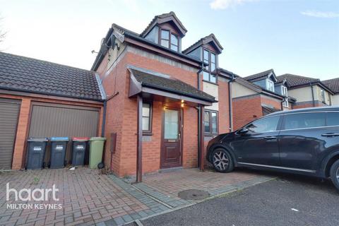 3 bedroom semi-detached house to rent, Wallmead Gardens, Loughton