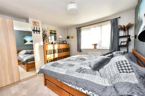 3 bedroom semi-detached house for sale, Chatsworth Road, Pudsey, Leeds