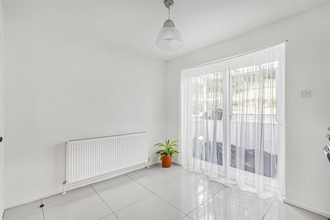 269 Hemdean Road, Caversham, Reading, RG4 7QW
