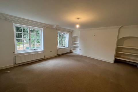 3 bedroom maisonette to rent, Broadlands Park, Hampshire SO51