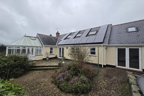 5 bedroom detached bungalow for sale, Penffordd, Clynderwen