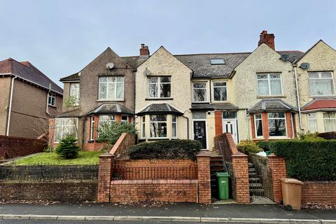 3 bedroom terraced house for sale, Bryn Road, Pontllanfraith, NP12