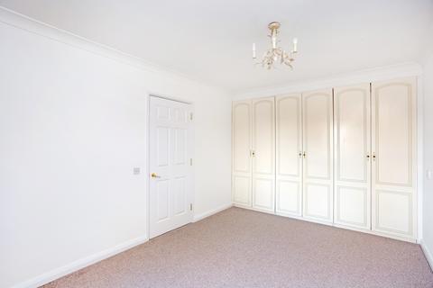 2 bedroom flat for sale, Finchley Road, London NW11