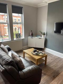 6 bedroom flat to rent, Burford Road, Nottingham NG7