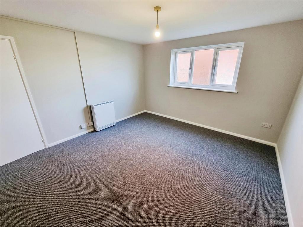 Www.primechoiceproperties.co.uk 1 bedroom home Wel