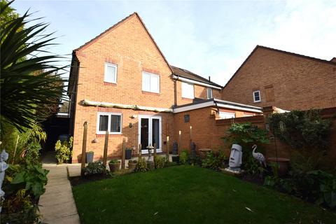 3 bedroom semi-detached house for sale, Goddards Close, Hampshire GU14