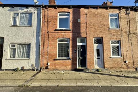 2 bedroom terraced house to rent, Cannon Street, Castleford