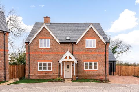 4 bedroom detached house for sale, Marsh Road, Little Kimble, Aylesbury, Buckinghamshire, HP22