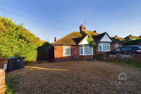 4 bedroom bungalow to rent, Parkfield Crescent, Northampton NN4