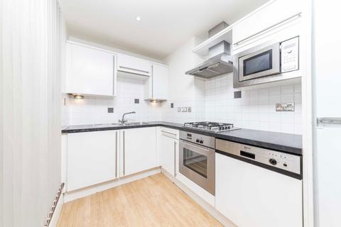 2 bedroom flat to rent, Uxbridge Road, London W5