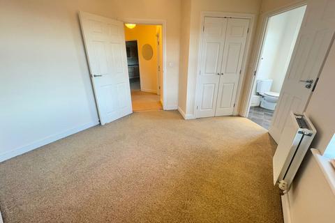 2 bedroom flat for sale, Doulton Close, Redhouse, Swindon, SN25 2FT