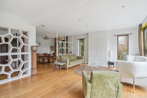 5 bedroom detached house for sale, West End Avenue, Pinner HA5