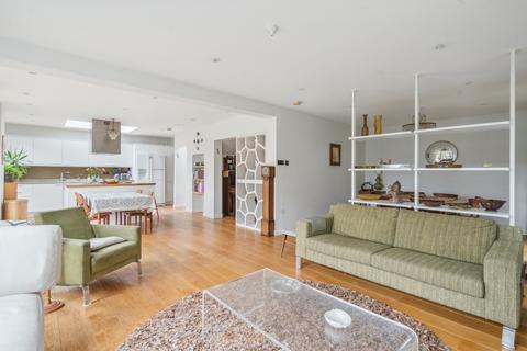 5 bedroom detached house for sale, West End Avenue, Pinner HA5