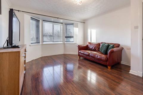 2 bedroom flat for sale, Waverley Crescent, Eliburn EH54