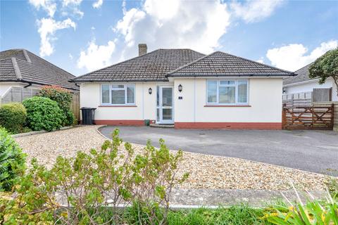 2 bedroom bungalow for sale, Arnolds Close, Barton on Sea, New Milton, Hampshire, BH25