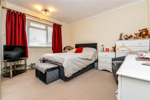 5 Arnolds Close, Barton On Sea, New Milton, BH25 7JW