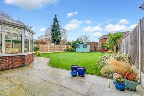 4 bedroom detached house for sale, Willingale Way, Thorpe Bay SS1