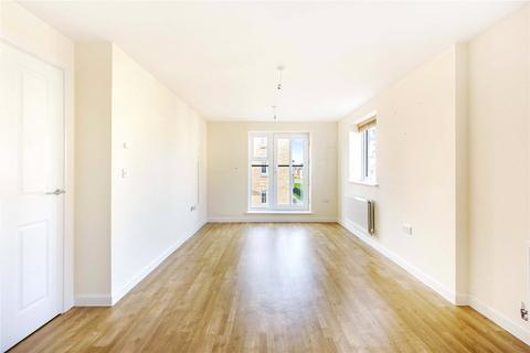 2 bedroom flat to rent, Abbotswood Common Road, Hampshire SO51