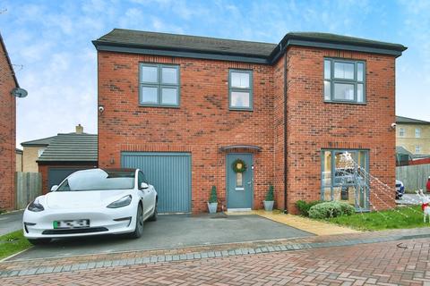 4 bedroom detached house for sale, Venn Road, Kingswood, Hull, East Riding of Yorkshire, HU7 3NQ