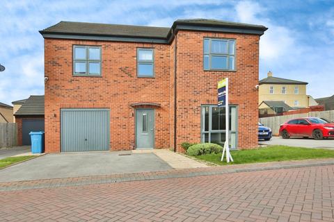 4 bedroom detached house for sale, Venn Road, Kingswood, Hull, East Riding of Yorkshire, HU7 3NQ