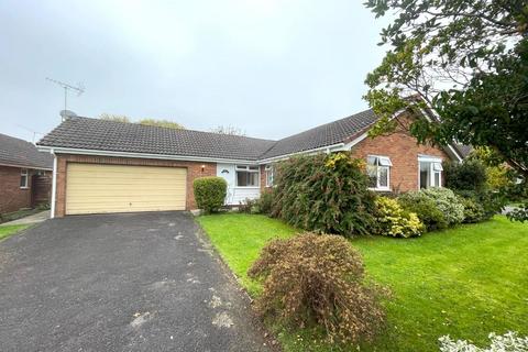 2 Meadow View, Glastonbury, BA6 8DY