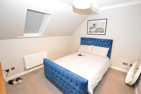 2 bedroom apartment for sale, Stafford Green, Langdon Hills, Basildon, Essex, SS16