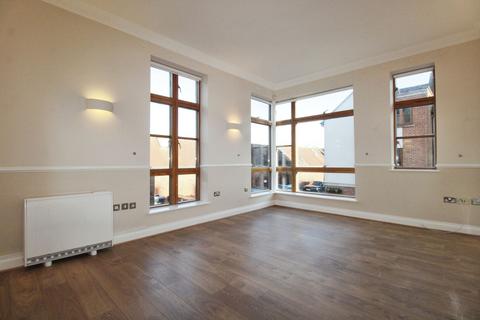 2 bedroom apartment to rent, Cromwell Mews, Marlborough, SN8