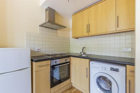 1 bedroom flat to rent, Albany Road, Cardiff CF24