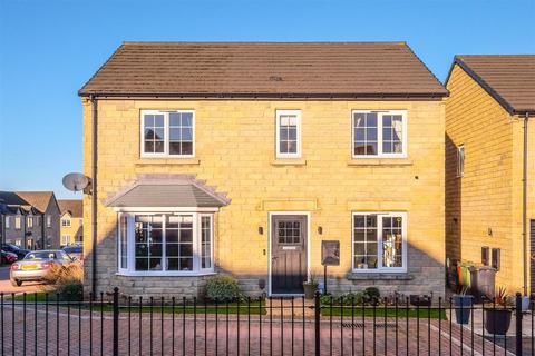 4 bedroom detached house for sale, Cutter Close, Lindley, Huddersfield, HD3