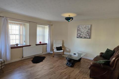 3 bedroom terraced house to rent, Great Michael Close, Edinburgh EH6