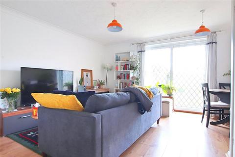 3 bedroom terraced house to rent, Crundens Corner, Rustington, Littlehampton, BN16