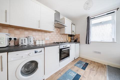 1 bedroom apartment for sale, Main Road, Sutton At Hone, Dartford, Kent, DA4