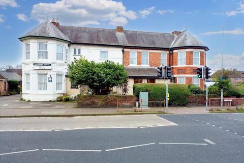 Queens Road, Beeston, Nottingham