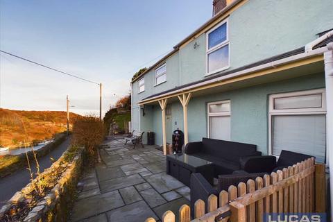 3 bedroom semi-detached house for sale, Upper Quay Street, .Amlwch Port, Amlwch Port,Isle of Anglesey