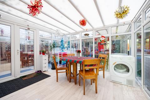 31 Barnsdale Road, Reading, RG2 7JG