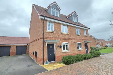 3 bedroom semi-detached house for sale, Spitfire Road, Southam, CV47