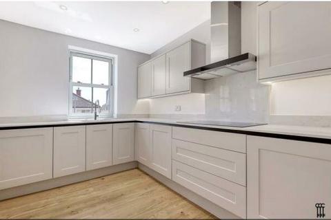 2 bedroom terraced house for sale, Queens Road, Buckhurst Hill IG9