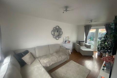 3 bedroom property to rent, Lorrain Road, South Shields