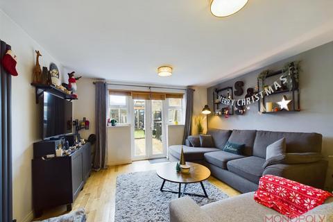37 Bloom Avenue, Brymbo, Wrexham, LL11 5FD