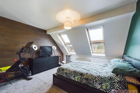 37 Bloom Avenue, Brymbo, Wrexham, LL11 5FD