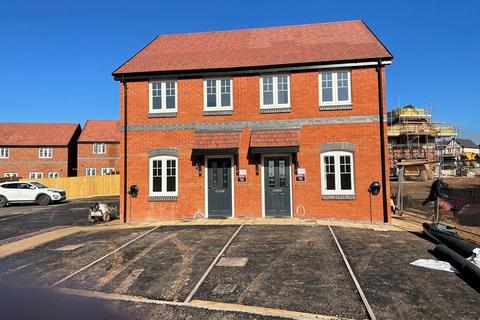 2 bedroom semi-detached house to rent, Bandmaster Court, Newport NP19